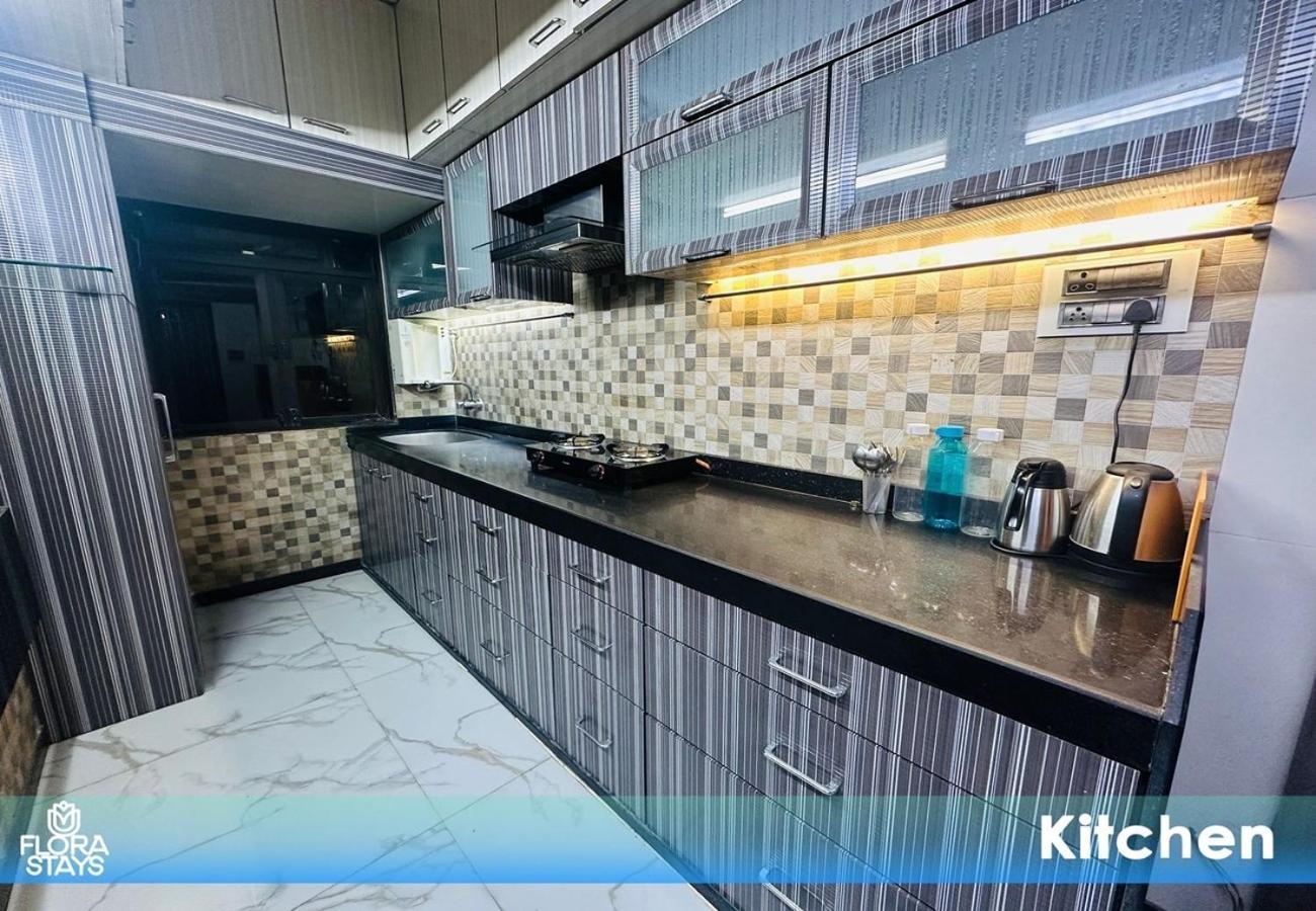 Apartament 3bhk Service In Shivaji Park By Florastay Bombaj